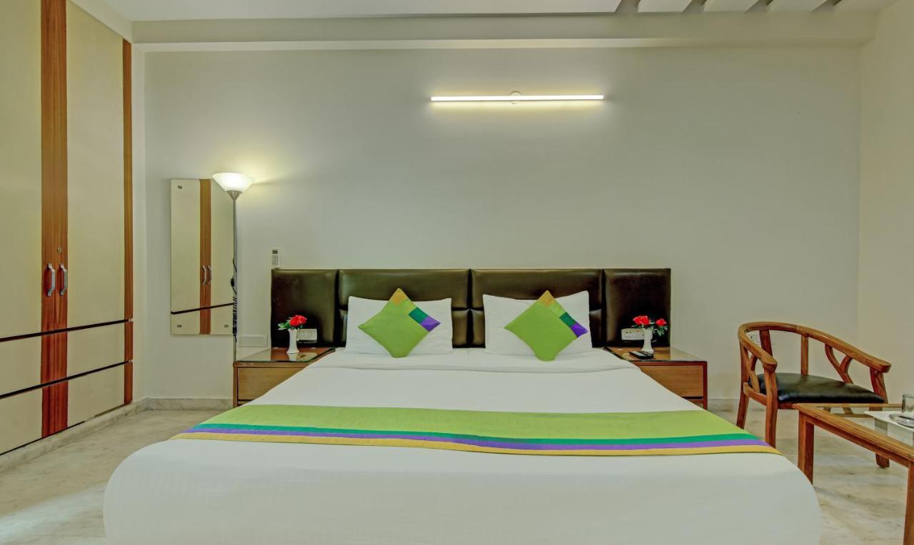 Itsy Hotels Swastika Inn Sector 26 نويدا المظهر الخارجي الصورة